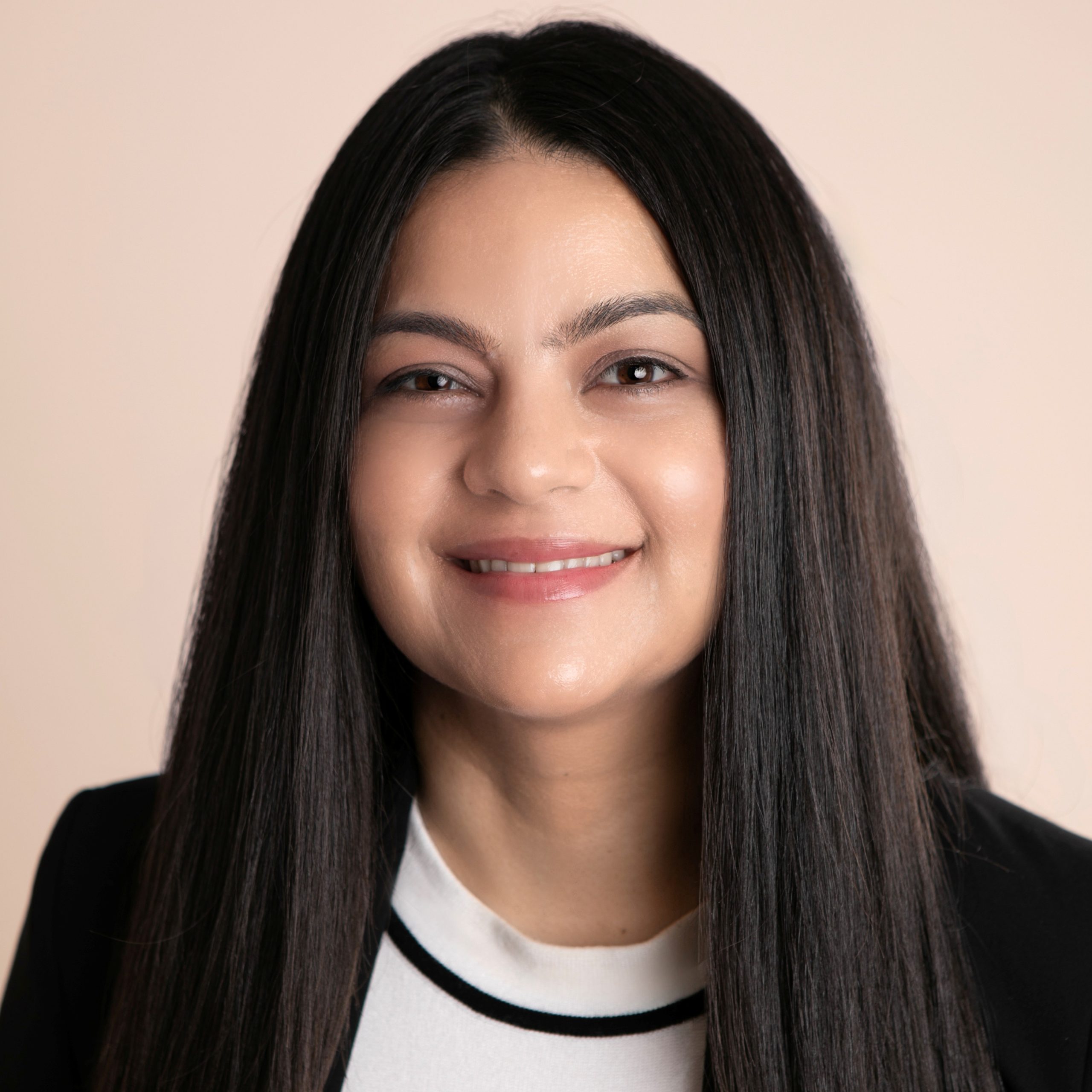 Virginia  Lopez, MS